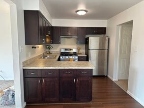 4537 Maple Ave in Brookfield, IL - Foto de edificio - Building Photo