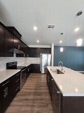 1368 Mesquite Dr in Vista, CA - Building Photo - Building Photo