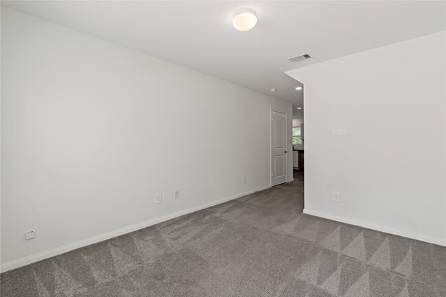 property at 264 Pin Oak