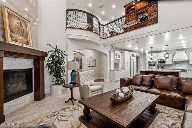 property at 1212 Bunker Hollow Ct