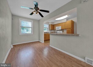 539 E Basin St in Norristown, PA - Building Photo - Building Photo