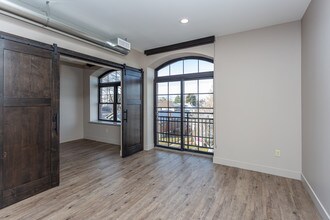 Salt Lake Costume Apartments in Salt Lake City, UT - Foto de edificio - Interior Photo