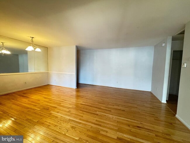 property at 5482 Cedar Ln