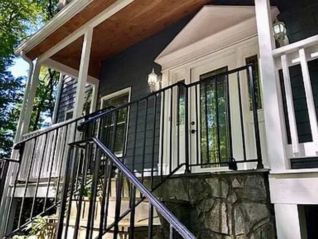 4916 Gold Crest Dr in Oak Ridge, NC - Building Photo - Building Photo