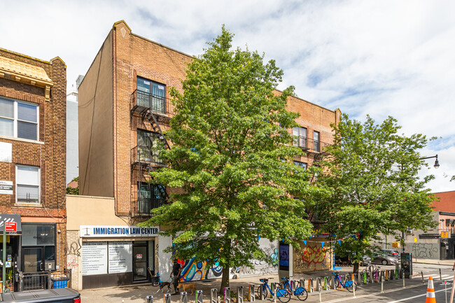 658 Franklin Avenue in Brooklyn, NY - Building Photo - Building Photo