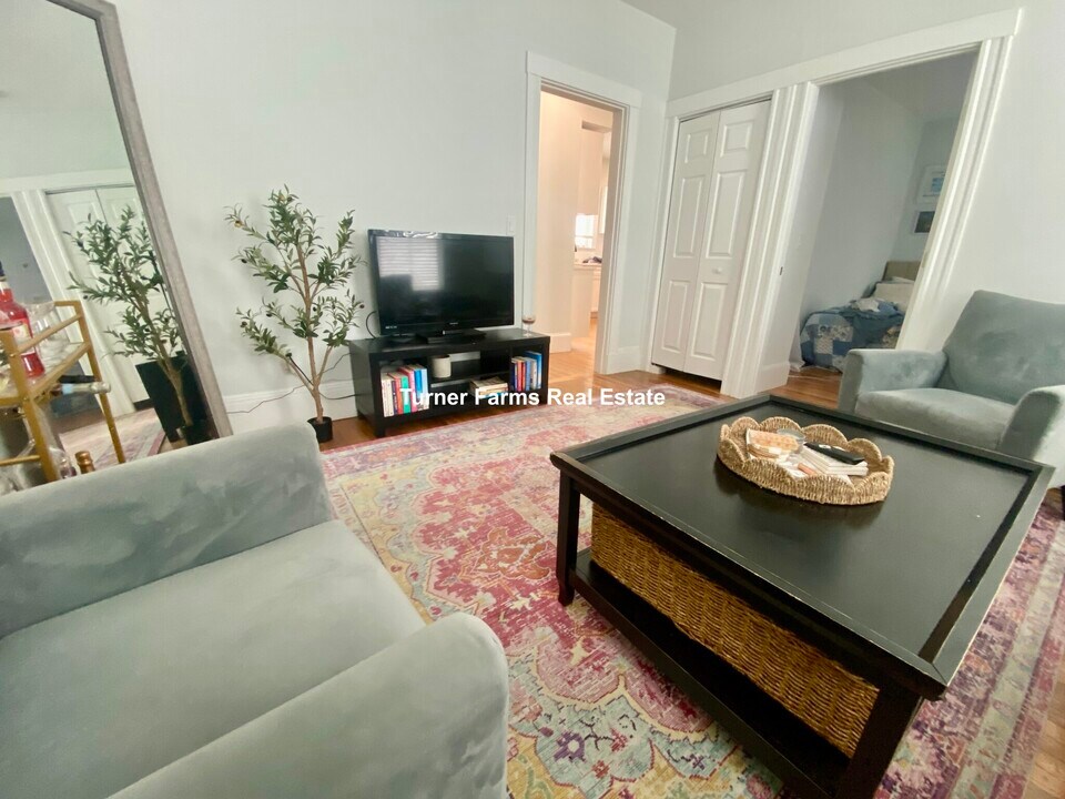 79 Sydney St, Unit 1 in Boston, MA - Foto de edificio