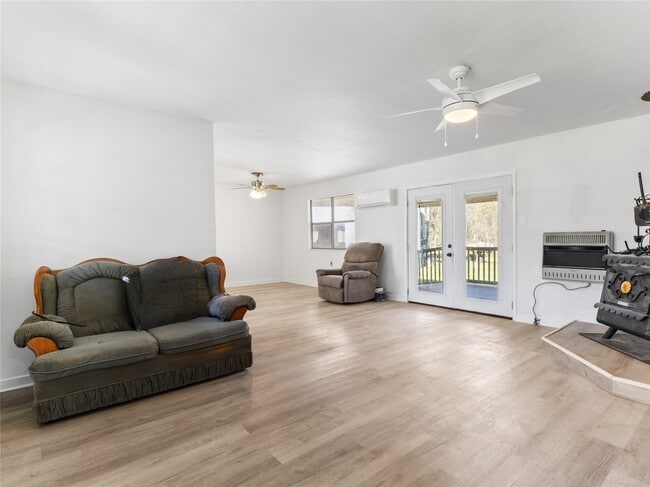 property at 5519 Kincer Rd