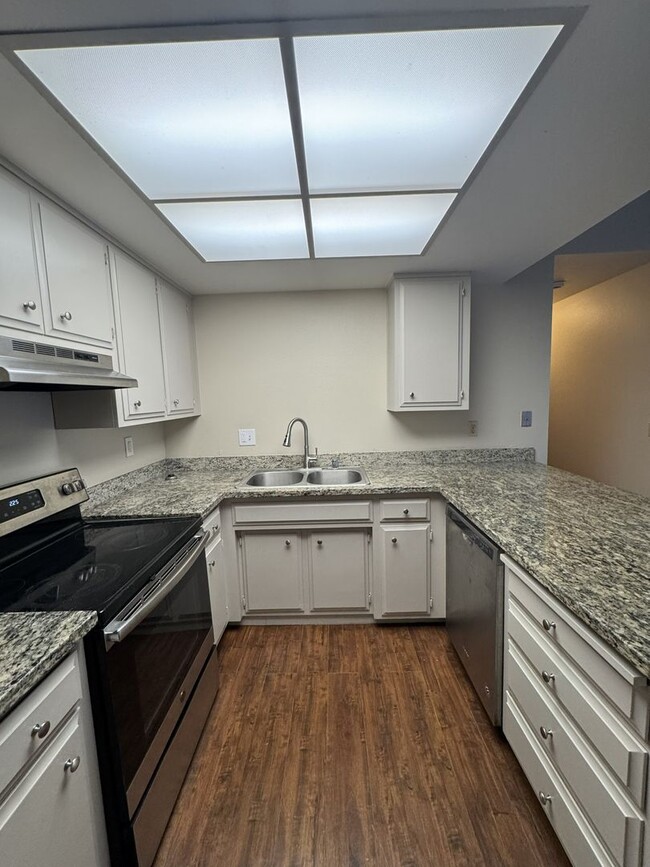 property at 9271 Corinthian Cir