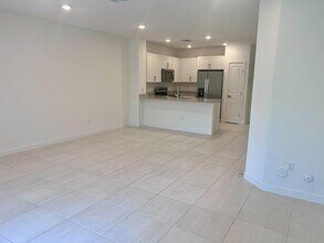 144 SE 5th Ct in Deerfield Beach, FL - Building Photo - Building Photo