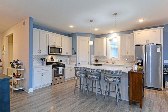 3271 Linden Ave N in Lake Elmo, MN - Building Photo - Building Photo