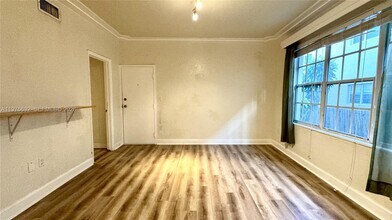 1335 Pennsylvania Ave in Miami Beach, FL - Building Photo - Building Photo