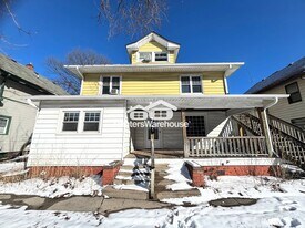 1171 21st St in Des Moines, IA - Building Photo