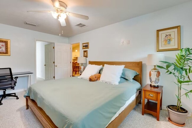 6355 NW 106th Pl in Alachua, FL - Building Photo - Building Photo