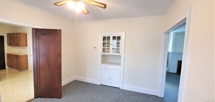 42 Vance St in New Britain, CT - Building Photo - Building Photo