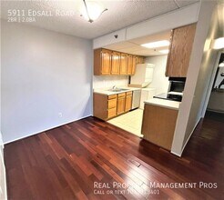 5911 Edsall Rd in Alexandria, VA - Foto de edificio - Building Photo