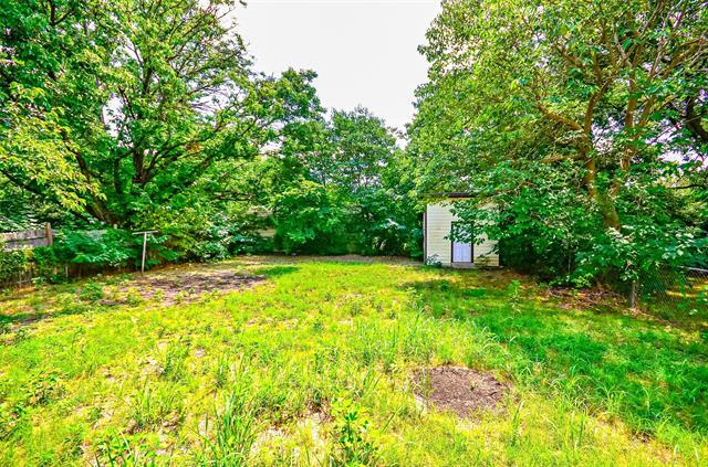 2016 E Cherry St in Sherman, TX - Building Photo - Building Photo