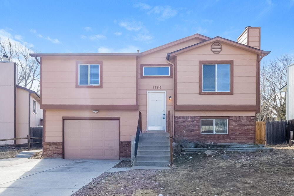 1760 Moran Ct in Colorado Springs, CO - Foto de edificio