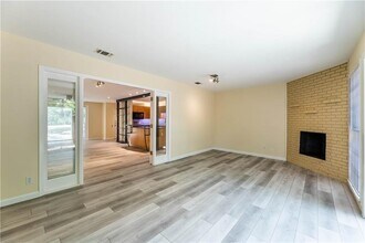 1704 Emilie Ln in Austin, TX - Building Photo - Building Photo