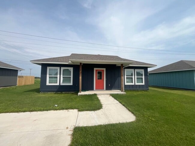 property at 2104 Willow Pl