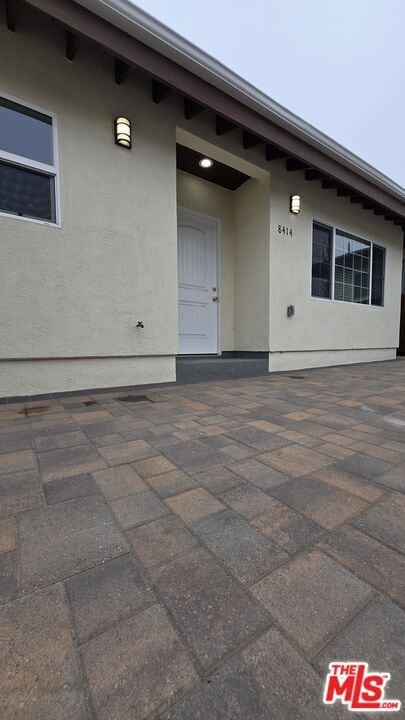 8414 Wiley Post Ave in Los Angeles, CA - Building Photo - Building Photo