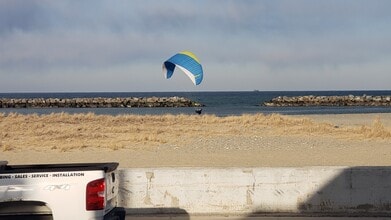113 Winthrop Shore Dr, Unit 1 in Winthrop, MA - Building Photo - Building Photo