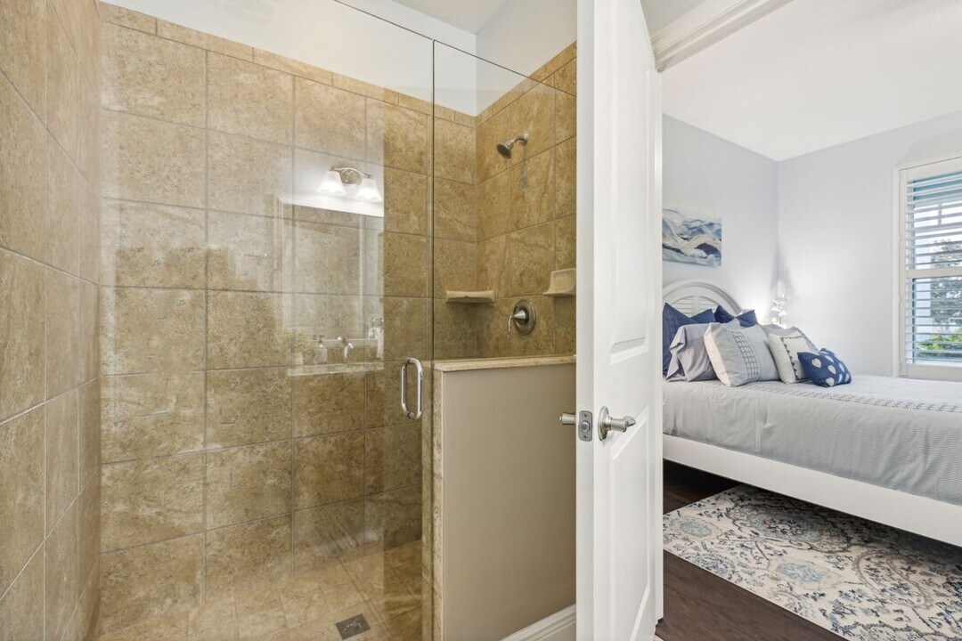 1383 Vestavia Cir in Melbourne, FL - Building Photo