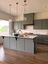 715 Cannon Cv in Cave Springs, AR - Building Photo - Building Photo