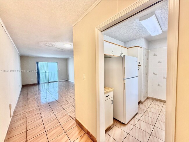 property at 424 SW 7th St