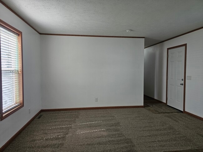 2008 Heron Dr NW in Stewartville, MN - Building Photo - Building Photo