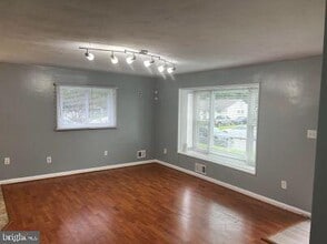 2521 Newglen Ave in District Heights, MD - Building Photo - Building Photo