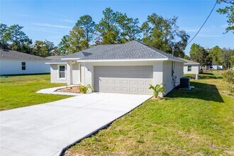 14 Locust Loop Dr in Ocala, FL - Building Photo - Building Photo
