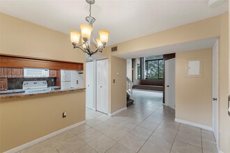 15405 N Miami Lakeway in Miami Lakes, FL - Building Photo - Building Photo