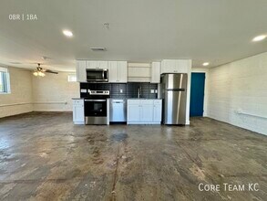 3100 E Gillham Plaza in Kansas City, MO - Building Photo - Building Photo