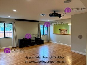 1852 Olympic Dr in Martinez, CA - Building Photo - Building Photo