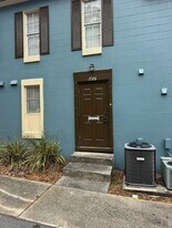 1726 NE 3rd St in Ocala, FL - Building Photo