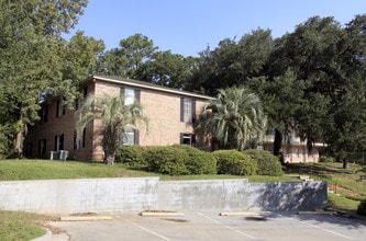 The Reserve at Old Point in Hanahan, SC - Building Photo - Building Photo