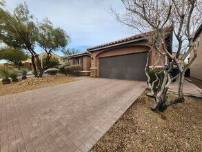 7022 Cordite Rd in Las Vegas, NV - Building Photo - Building Photo