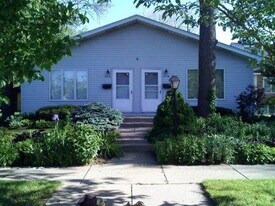 919 Cherry Street, Unit Apt B in Hammond, IN - Building Photo