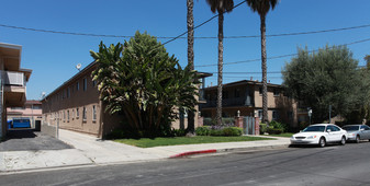 4685 Orion Ave Apartments