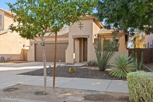 21853 S 214th St in Queen Creek, AZ - Building Photo