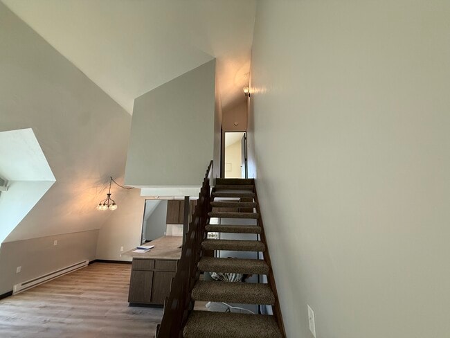 316 W Mill St, Unit Mill st apartments