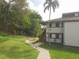 4701 Kawaihau Rd in Kapaa, HI - Building Photo