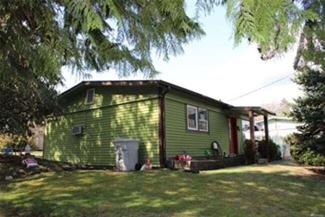 603 Harrington Ave NE in Renton, WA - Building Photo - Building Photo