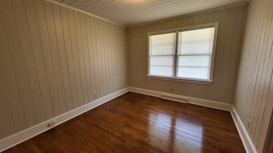 1205 E 11th St in Lumberton, NC - Building Photo - Building Photo