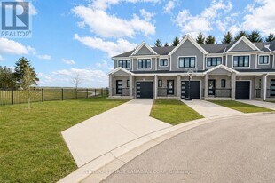 1 Miller Dr in Lucan Biddulph, ON - Building Photo