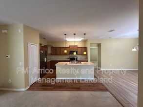 3774 Hampton Hills Dr in Lakeland, FL - Building Photo - Building Photo