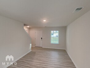 5153 Fireweed Ct in Dallas, NC - Building Photo - Building Photo