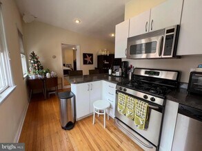 1524 Waverly St in Philadelphia, PA - Building Photo - Building Photo