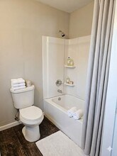 1806 Camelot Dr in Fayetteville, NC - Building Photo - Building Photo