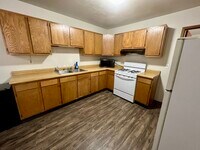103 Grand Ave E, Unit 2 photo'
